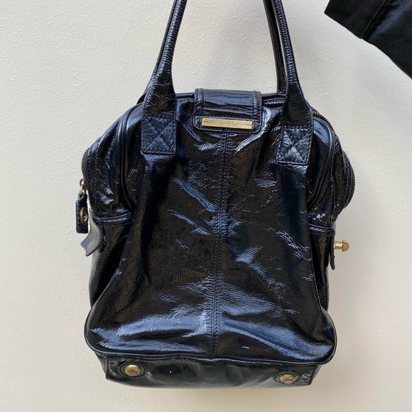 Marc by Marc Jacobs Vintage Patent Leather Bag – Y2K Era - Picture 2 of 4